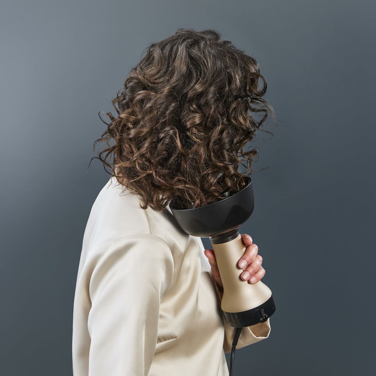 V2H9E0E13B1E1538770C603BBF6B7BD7F97R7486462P3