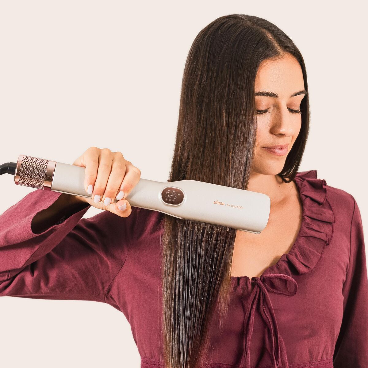 V3H05683ECDA86EEF3B0D042EA33A6A7709R7416088P2