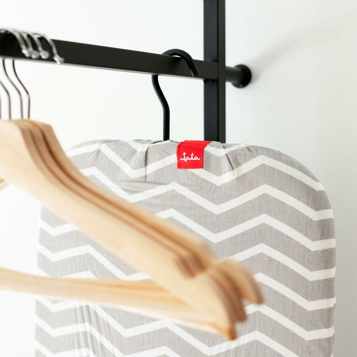 V2HB72C0B20B660A9A3DA43AFD8F95AA720R7478249P9